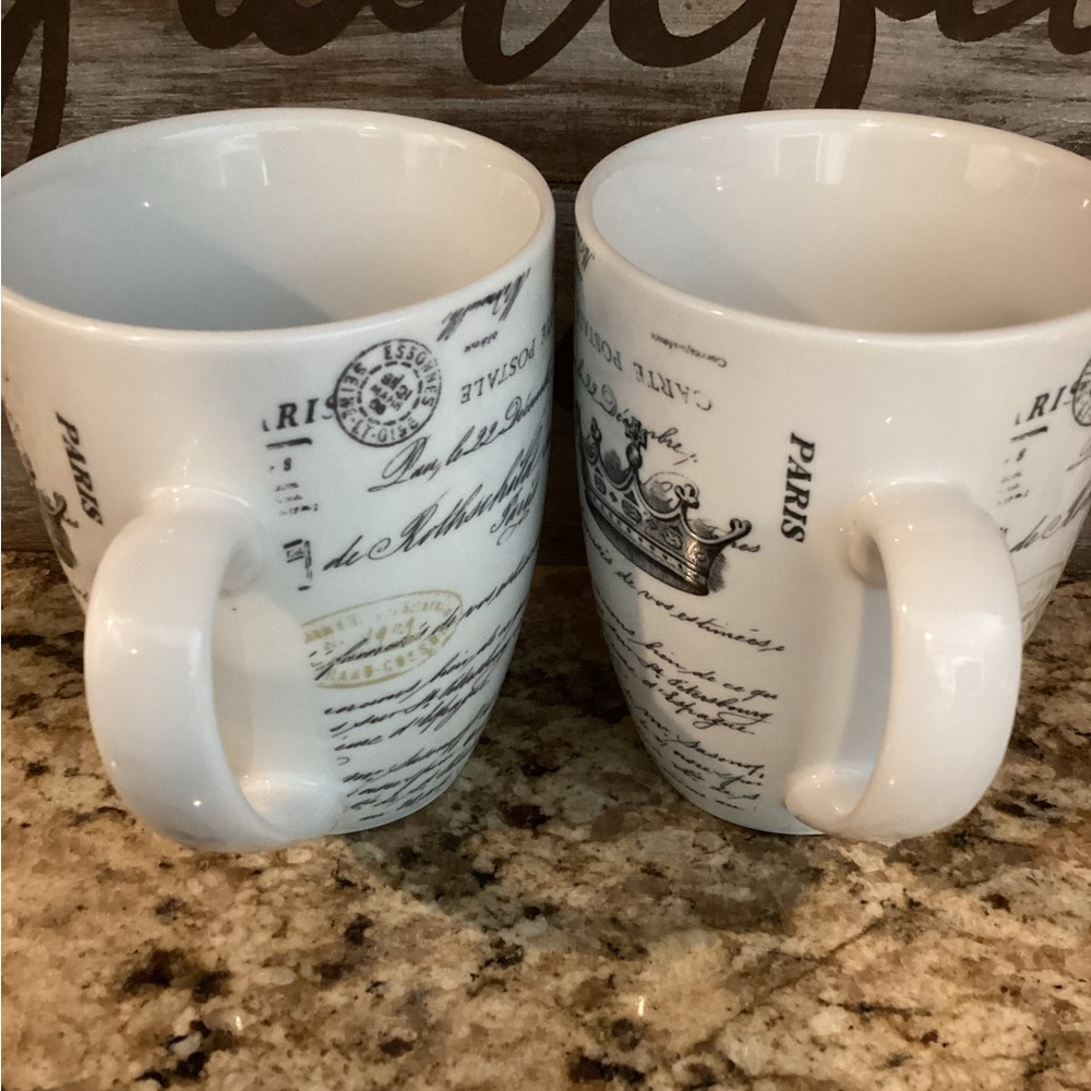 ⚜️ PARIS Mug Set by artist Paula Scaletta NWOT set of 2 15 oz cups coffee tea - Picture 5 of 7
